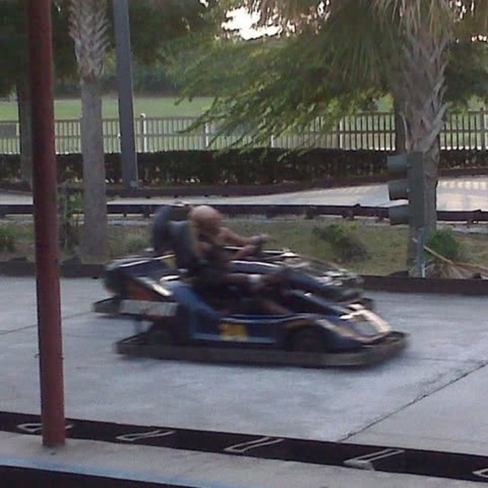 Meet your Posher, Zeus